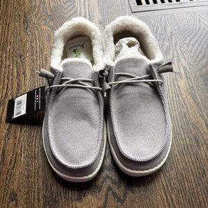 NWT Hey Dude Wendy corduroy slip ons